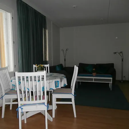 Ξενοδοχείο με διαμερίσματα Huoneistohotelli Nallisuites Όουλου